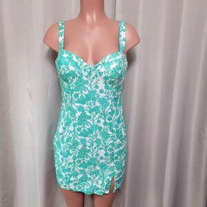 B. Darlin Sleeveless Mini Dress Junior's Size 11 / 12 Green Floral Linen Blend